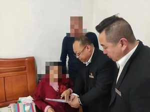 平定农商银行让适老服务更暖心