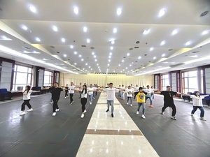 上社公司：积极组织广播体操赛前备战