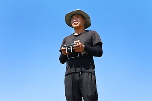 “新农人”王仕达：在田野里放飞梦想 让更多农户轻松种地