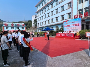 大阳泉公司开展“安全生产月”宣传咨询日活动