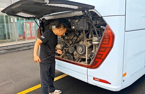 雨季不“踩坑” 行车不“打滑”——常顺煤业用心铺就“平安路”