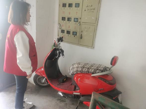 阳泉阳光社区：排查“飞线”隐患 保障居住安全