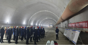 太原联络线东山2#隧道二次衬砌施工工艺标准推广应用观摩会顺利举行