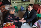 返乡大学生除夕传递温暖，关爱困难邻居