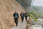 孝义市农业农村局组织相关人员赴平陆县考察学习大棚樱桃种植经验