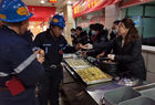 巾帼英姿展风采 铿锵玫瑰别样红