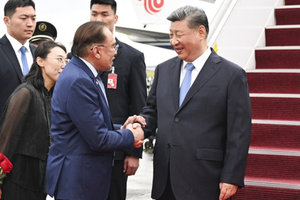 習(xí)近平抵達吉隆坡對馬來西亞進行國事訪問