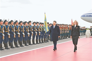 习近平抵达莫斯科