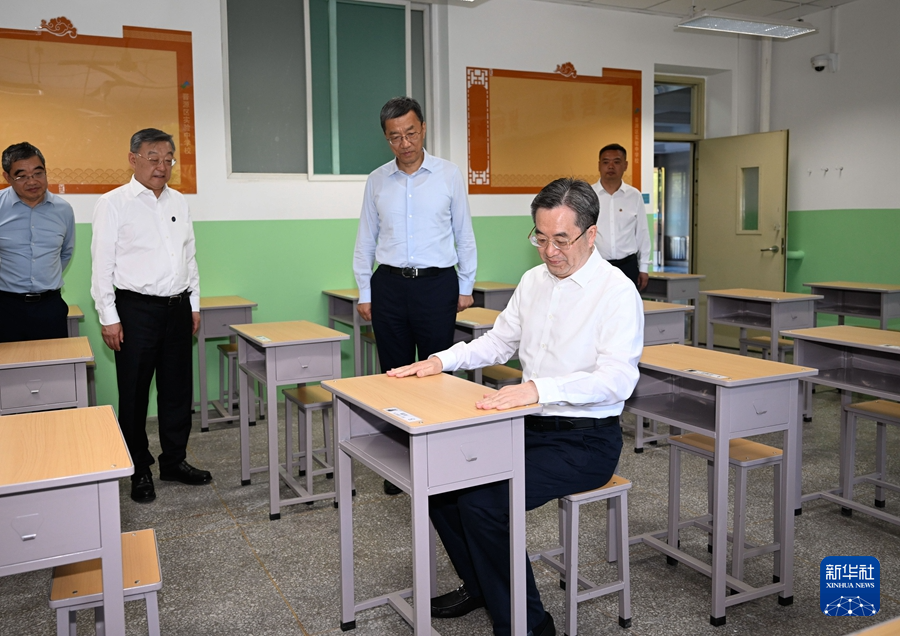 丁薛祥在山西调研时强调 守好公平公正“生命线” 确保实现“平安高考”目标