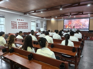 永昱公司开展“铭记历史 不忘初心——红色基地与党风廉政教育之行”主题党日活动