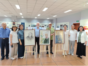 纪念抗战胜利80周年国际友人画像巡展启幕——大同市18位女画家作品亮相京城