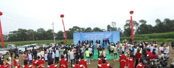 栖行马岚，醉情奔跑！300跑者共赴一场山水之约
