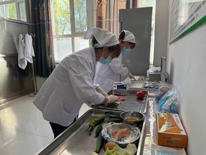 校园食材“快检实验室”守护学生“舌尖安全”