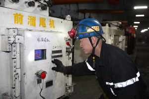 马脊梁矿:慧心守一线 匠心护安全
