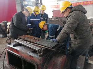 同发东周窑煤业公司: “现场讲解+现场实操”培训 提升液泵工素质