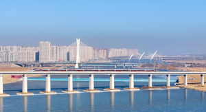 集大原高铁开通运营一周年