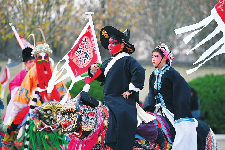 高跷走兽 匠心传承