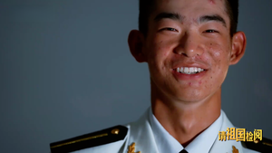 山西骄傲丨17岁太原后生邸昊阳，九三阅兵场上的最小护旗手！