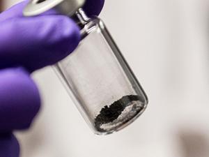 贝努岩石样本中氨基酸来源有新解，可能形成于极寒和辐照环境