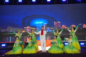 2026年大同小石子景区烟花小镇开镇盛典暨狂欢夜举行