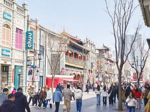 年味未散 人潮依旧