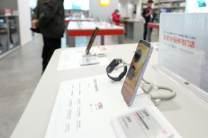 代表委员谈新科技新消费丨打通梗阻 带动智能健康消费&ldquo;体验升级&rdquo;