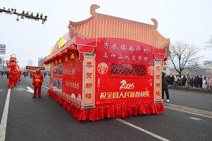 南坪村舞龙亮相盂县元宵节民间艺术展演