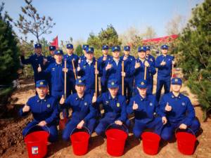 “火焰蓝”牵手“红领巾” ——洪洞消防与古槐小学共植“希望林”