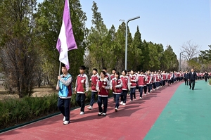 缅怀先烈志 奋进少年时丨盂县四中学子以青春之名向英烈致敬