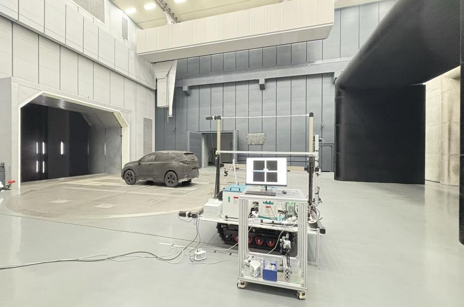 国内首座汽车风洞超大视场高精度粒子图像测速系统建成