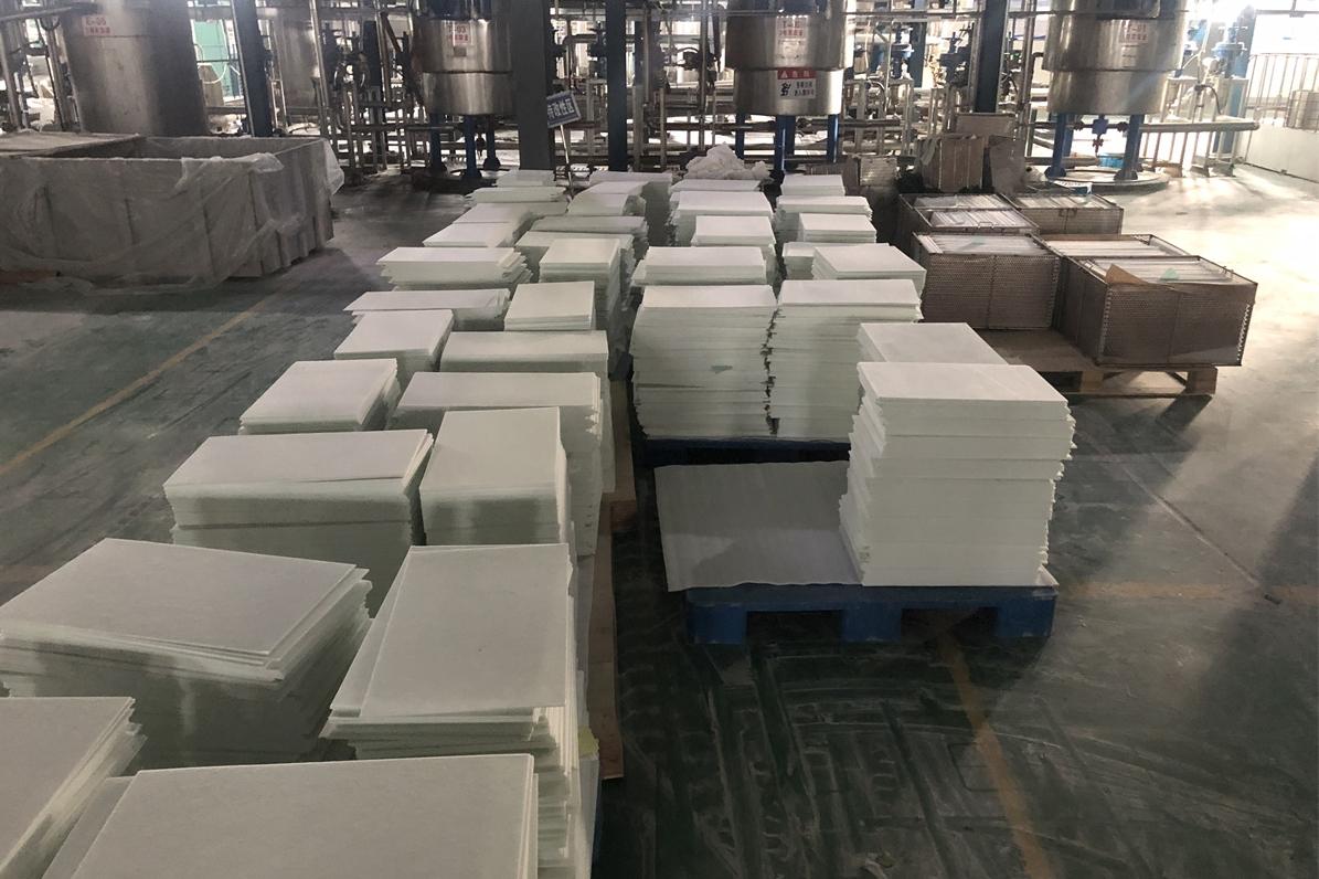 给锂离子电池披上&ldquo;隔热铠甲&rdquo;