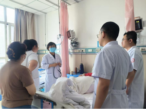 万柏林区中心医院整合医学破解老年&ldquo;多病共管&rdquo;难题 从 &ldquo;看病跑断腿&rdquo; 到 &ldquo;一科管全身&rdquo; 