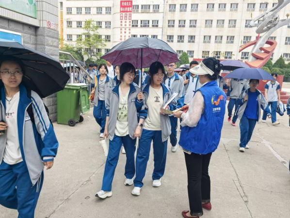 青春不&ldquo;毒&rdquo;行&mdash;&mdash;大同市平城区武定街道禁毒宣传走进校园