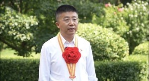 扎根家乡办实事！朔州党员李亚军荣获全国优秀党务工作者