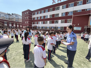 筑牢青春防线 守护无毒未来