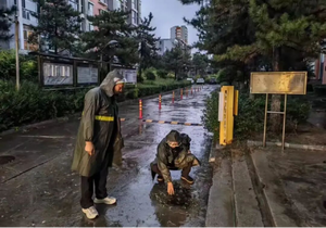 大同市平城区: 闻“汛”而动迎强雨 冲锋一线护平安